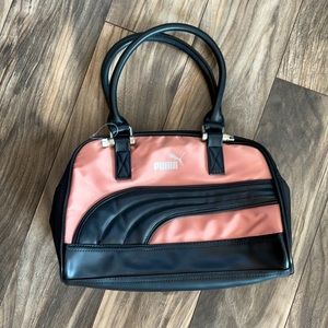 NEW! PUMA athletic Purse beautiful color